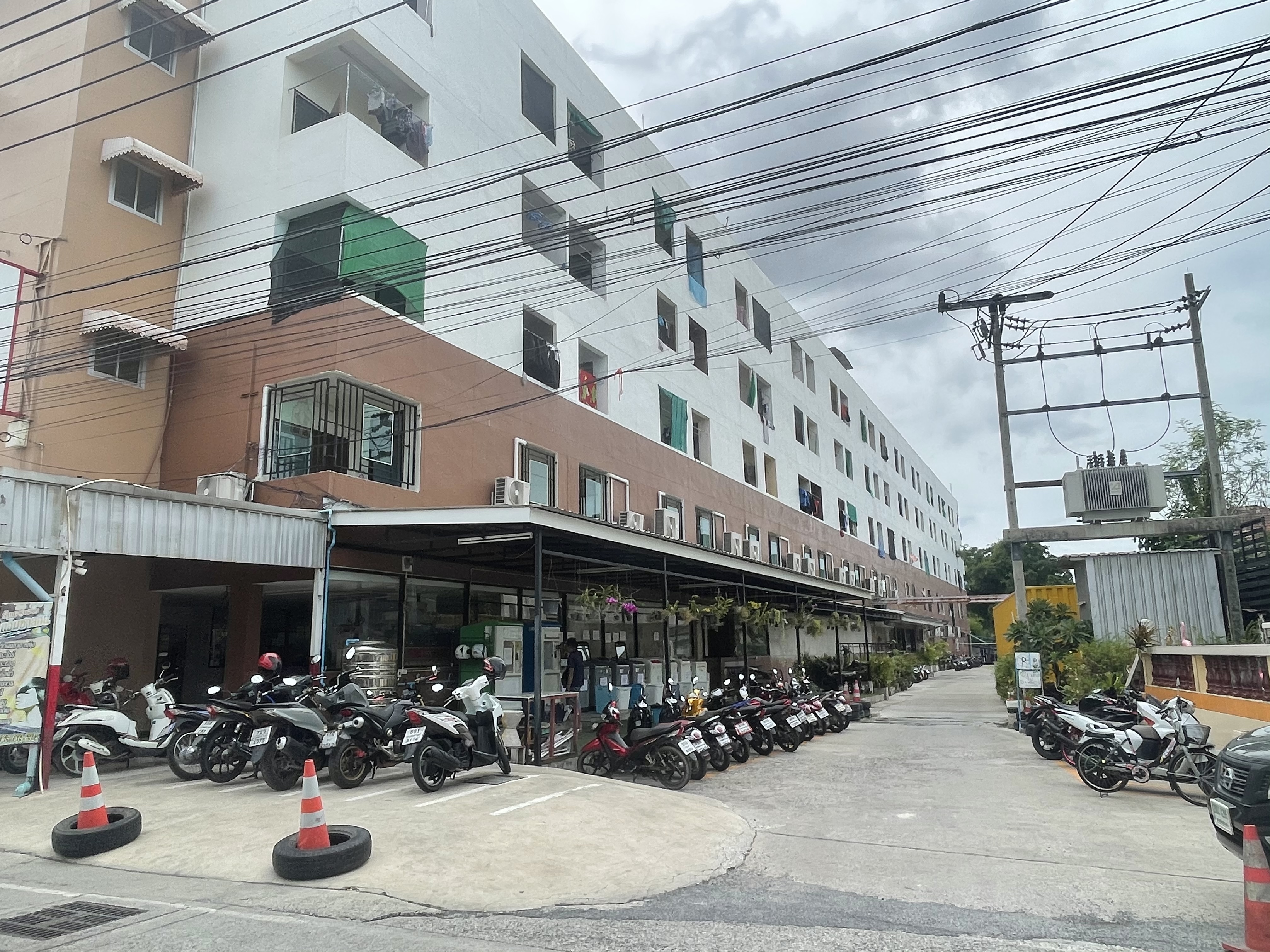 อพาร์ทเม้นท์ ปู่เจ้าสมิงพราย สุขุมวิท มีผู้เช่า 80%