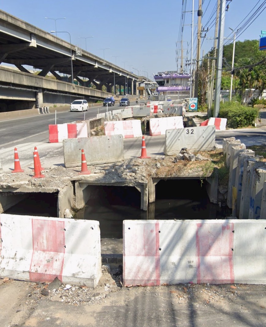 ขาย เนื้อที่975ตรว. ถ.วิภาวดีรังสิต